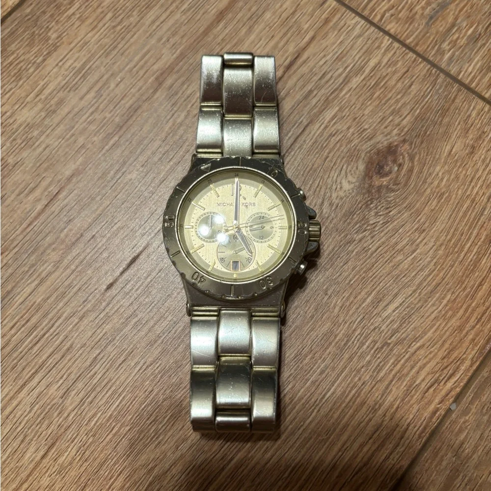 Michael Kors MK5313 Unisex Gold‎ Stainless Steel Analog Dial Quartz Watch